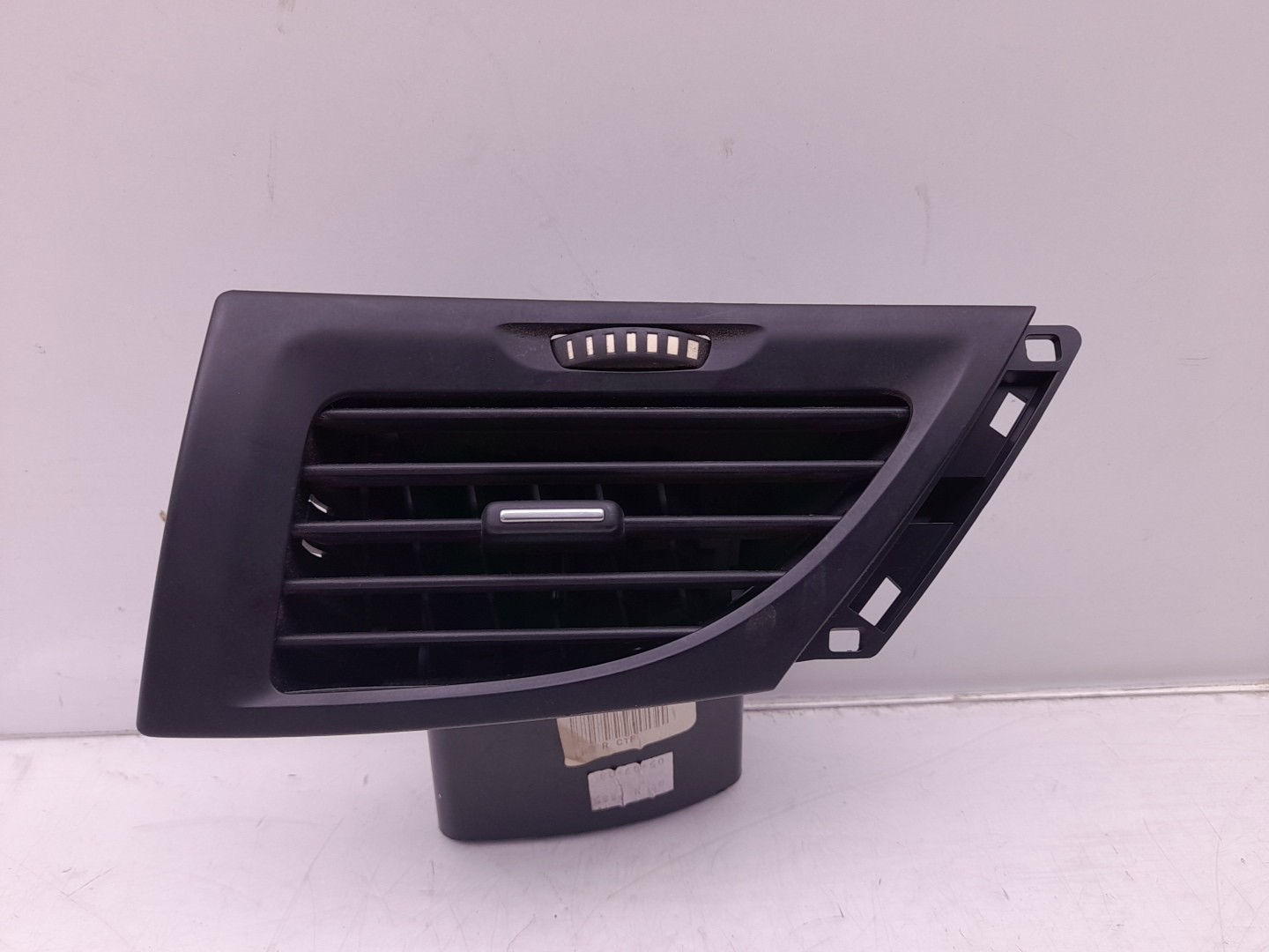 Difusor / salida de aire RENAULT Megane III (BZ0_) Imagem-1