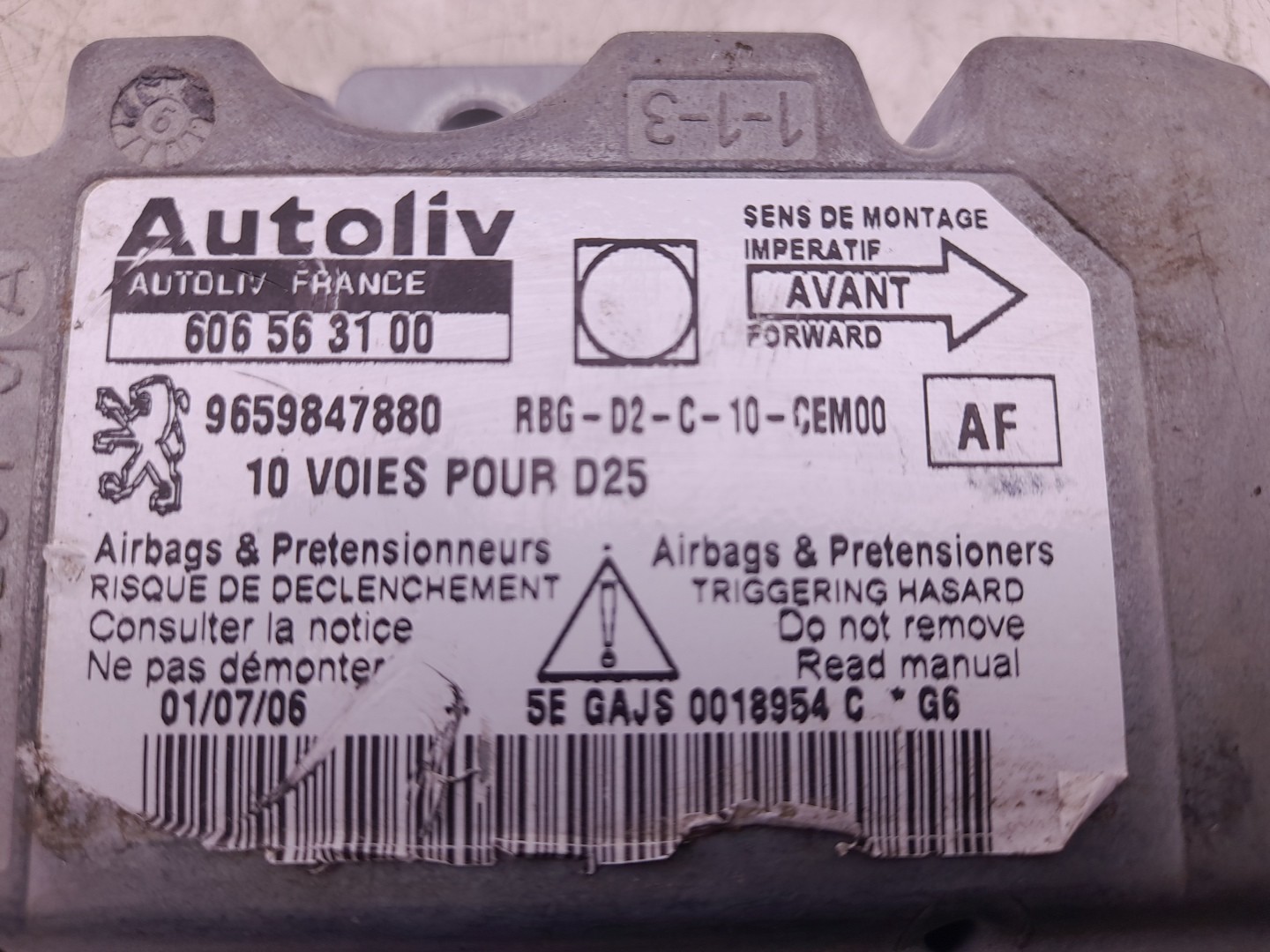 Centralina airbag PEUGEOT 407 Coupé (6C_) Imagem-3