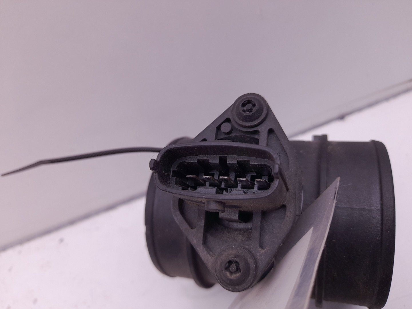 Medidor de masa de aire / Caudalímetros  OPEL Corsa D Imagem-1
