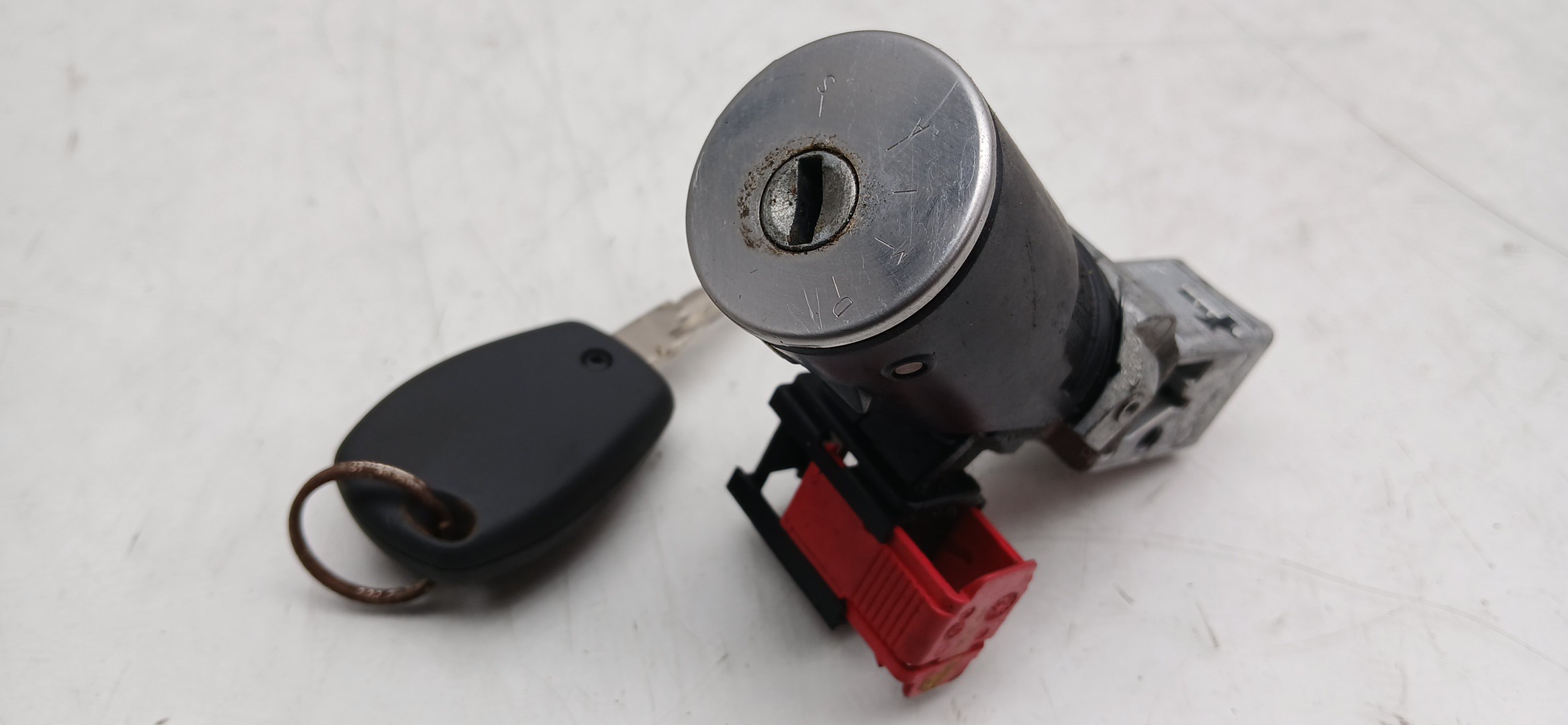 Ignition barrel DACIA Duster (HS_) Imagem-1