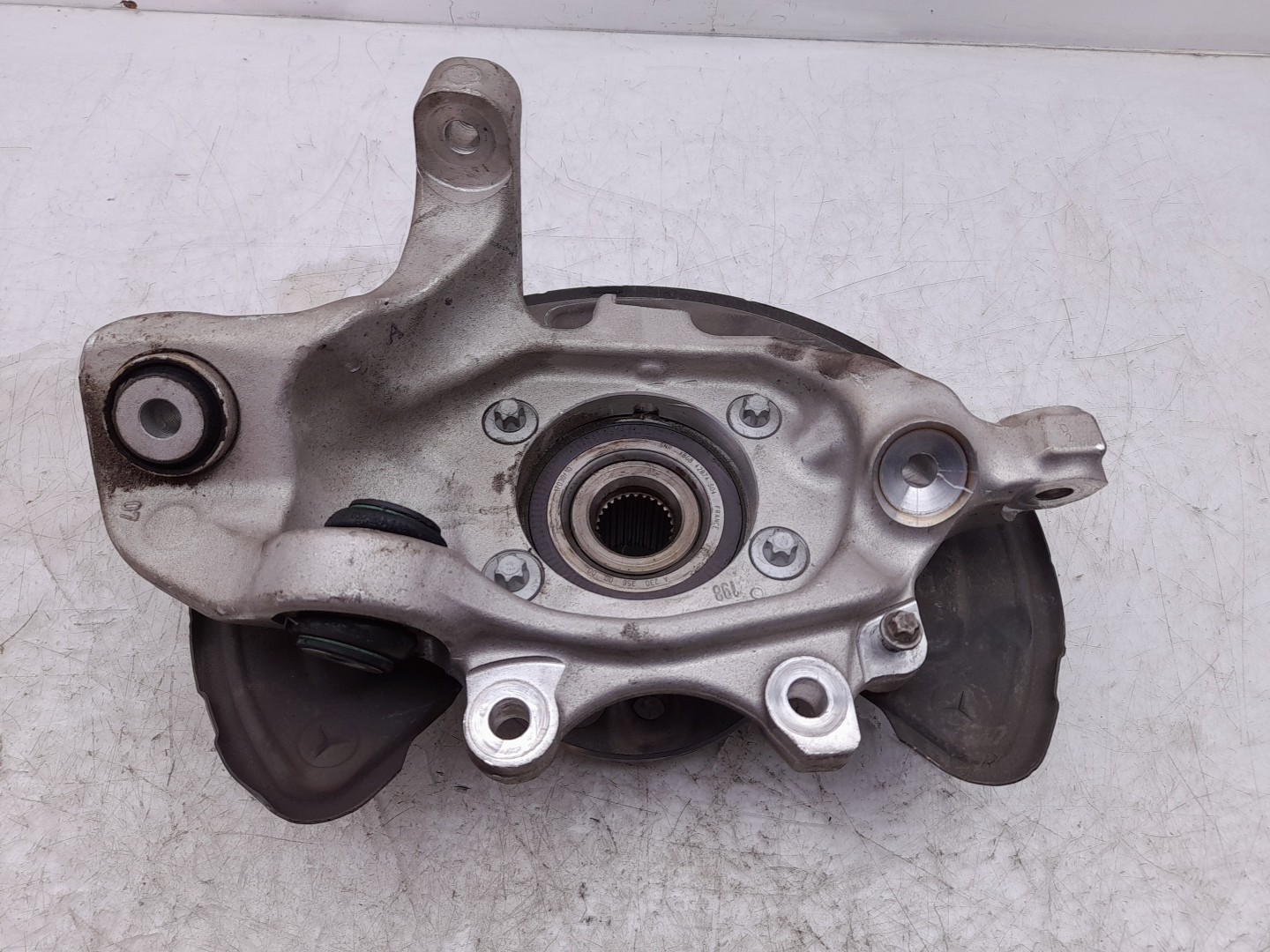 Manga de eixo frente direita MERCEDES-BENZ Classe C Carrinha (S205) Imagem-1