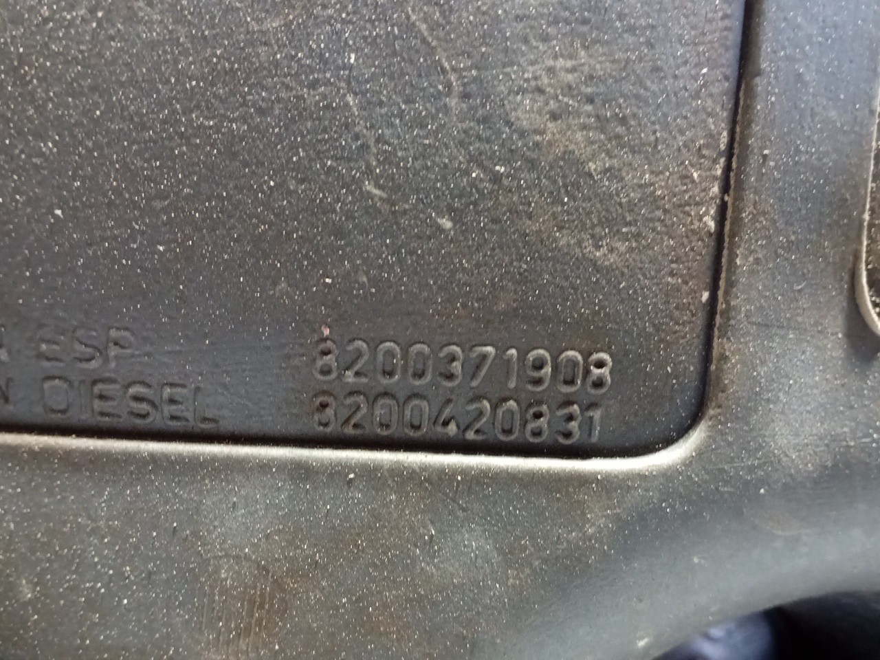Depósito de combustible DACIA Duster (HS_) Imagem-2