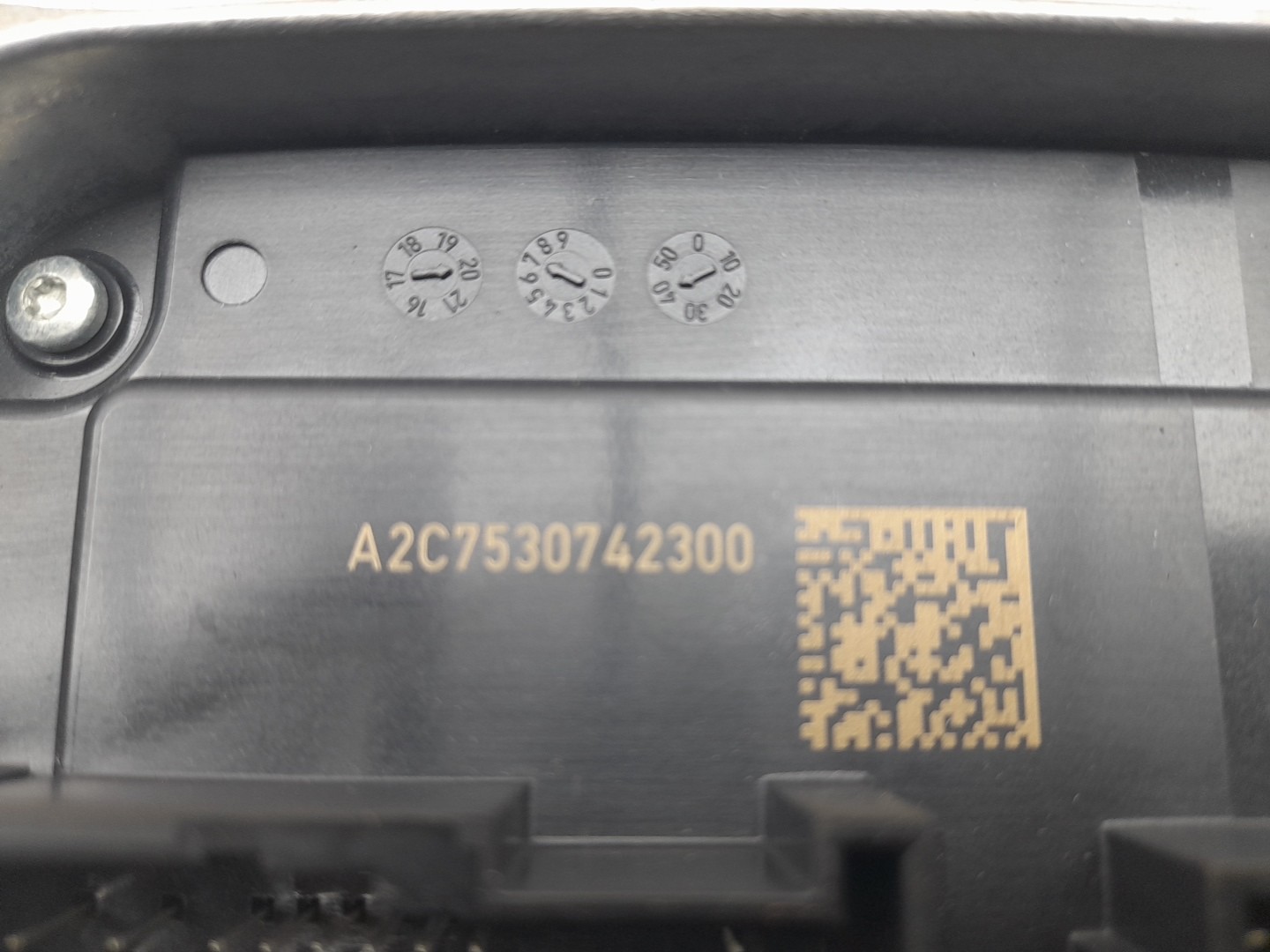 Lighting control unit / Lights ECU MERCEDES-BENZ GLC (X253) Imagem-3
