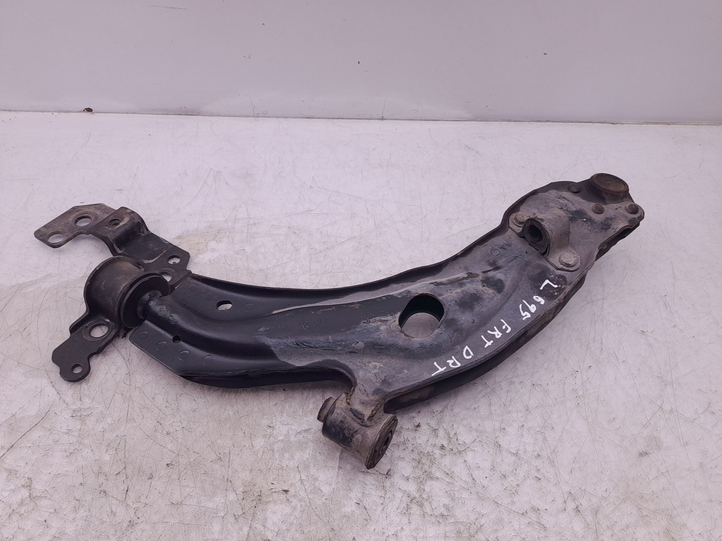 Bras de suspension Avant Droite FIAT Doblo Cargo (223_) Imagem-1