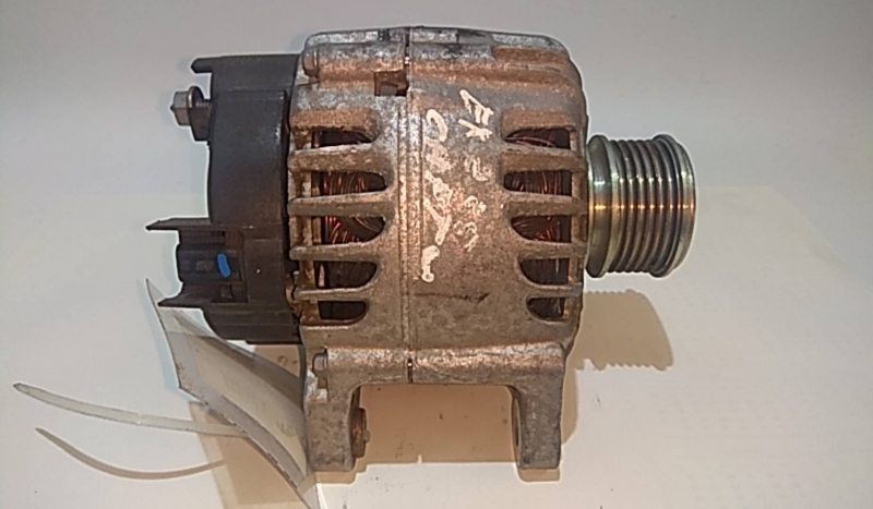 Alternator RENAULT Captur (J5_) Imagem-1