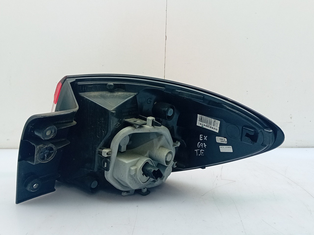 Feu arrière Gauche RENAULT Captur (J5_) Imagem-2