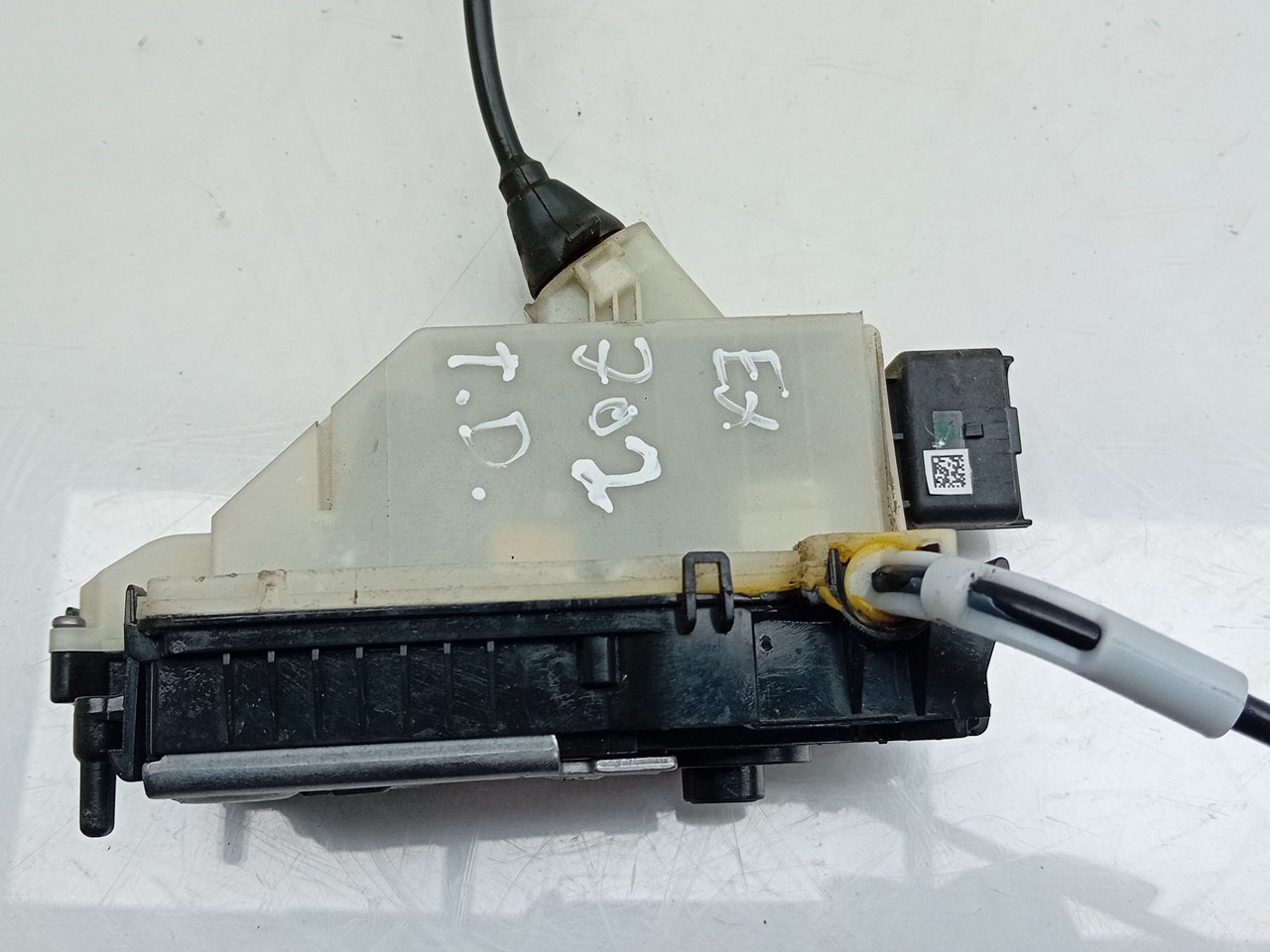 Rear Right Door Lock PEUGEOT 2008 I (CU_) Imagem-1