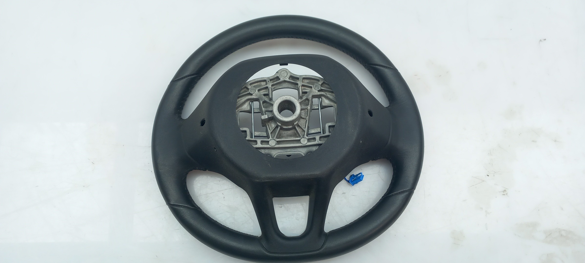 Steering wheel PEUGEOT 2008 I (CU_) Imagem-3