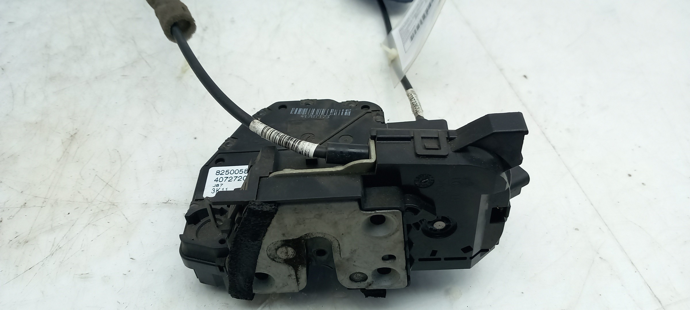 Fechadura / fecho porta trás direito RENAULT Captur (J5_) Imagem-3