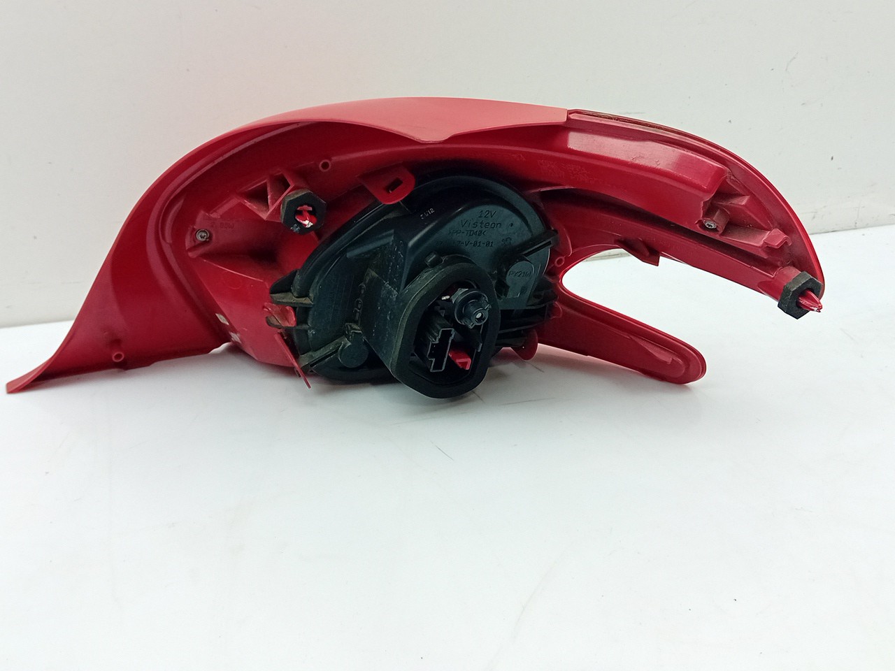 Left Tail light PEUGEOT 208 Imagem-2