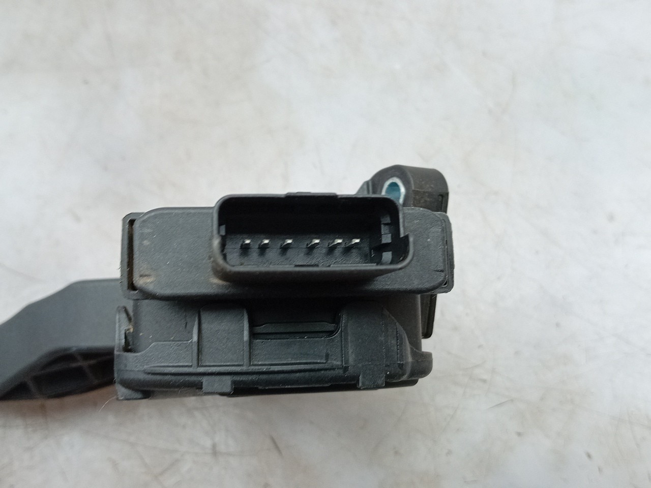 Pedal acelerador PEUGEOT 208 Imagem-2