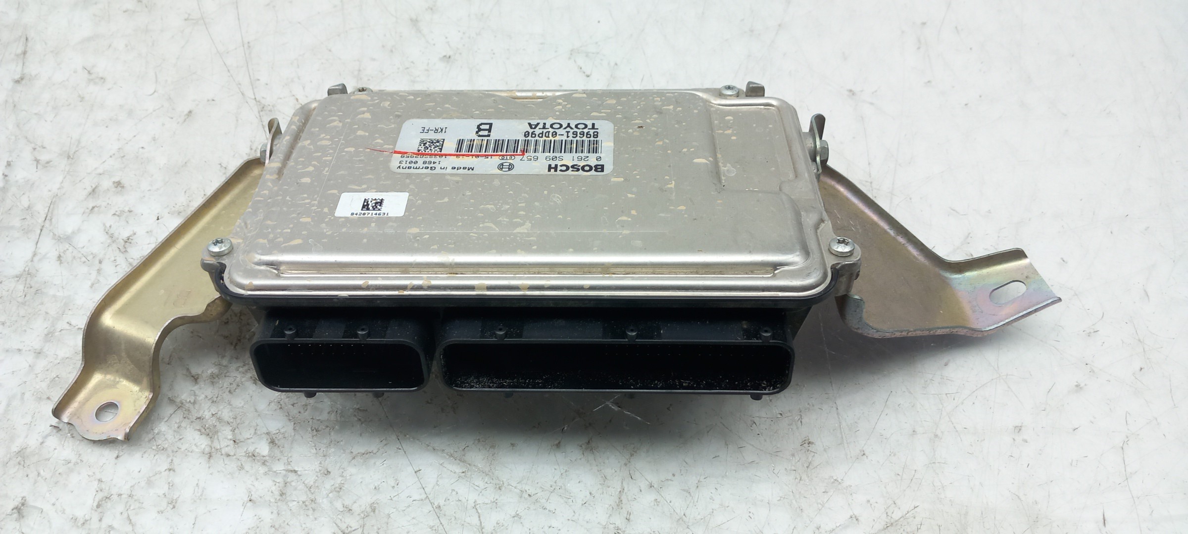 Centralina motor / ECU TOYOTA Yaris (_P13_) Imagem-1