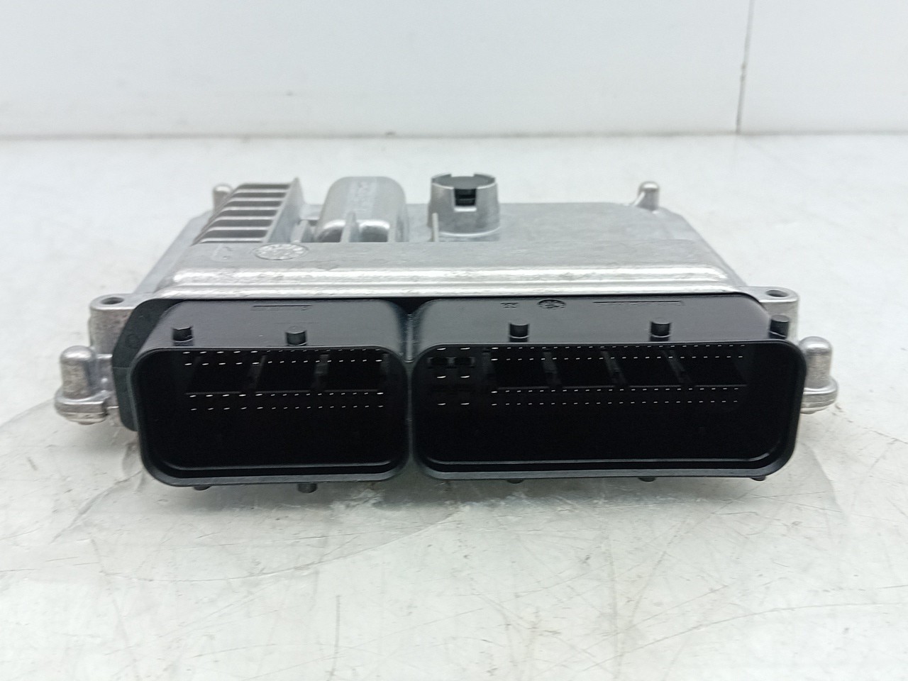 Centralina motor / ECU VOLKSWAGEN Golf VII Variant (BA5, BV5) Imagem-1