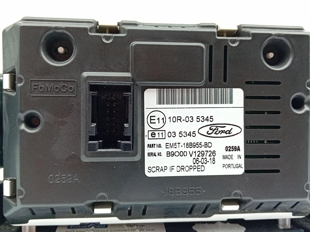 Display / ecrã de informações FORD Transit Connect II (V408) Imagem-4