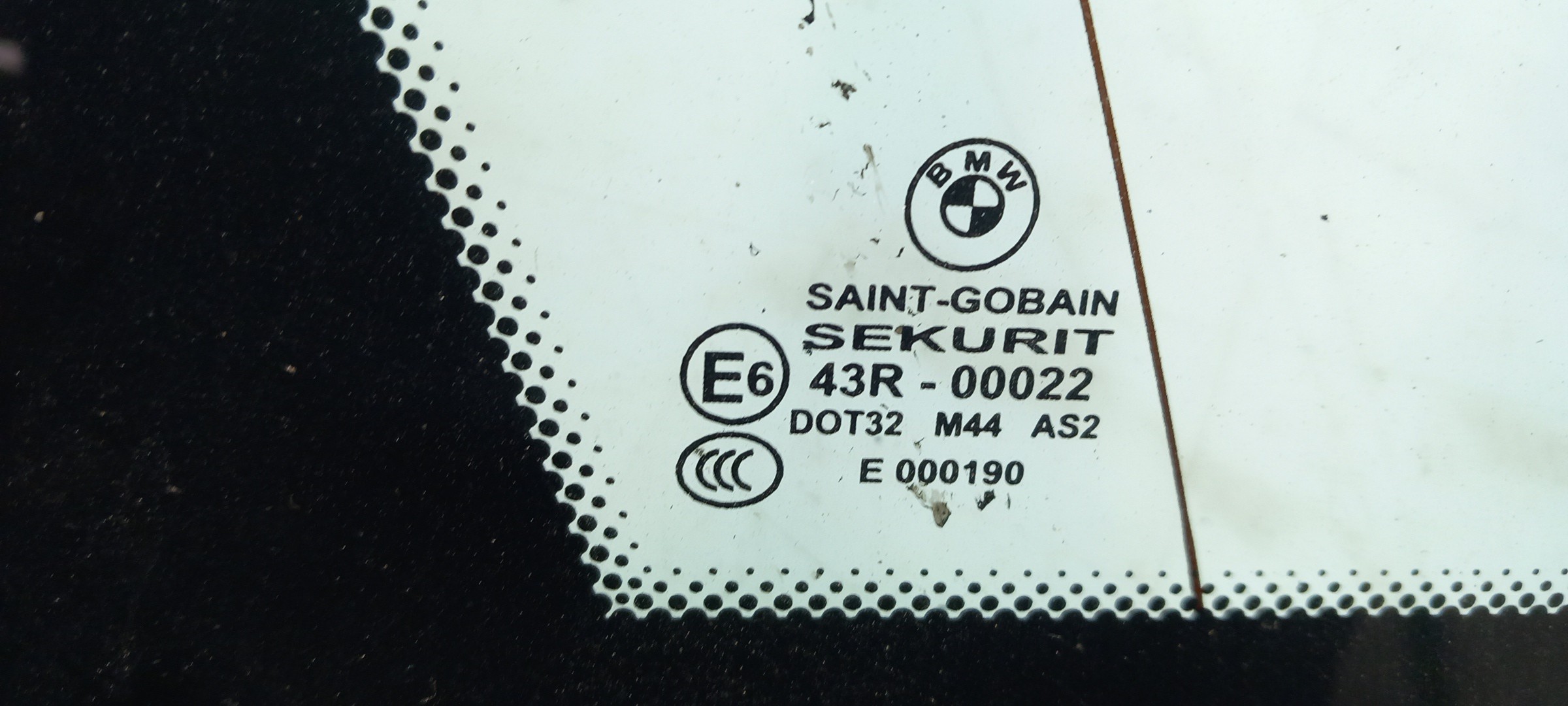 Left rear quarter glass BMW X5 (E53) Imagem-2
