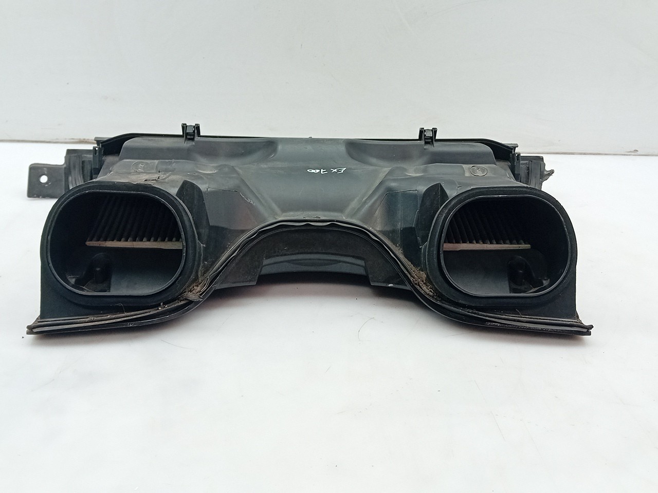 Air filter box BMW X5 (E53) Imagem-1