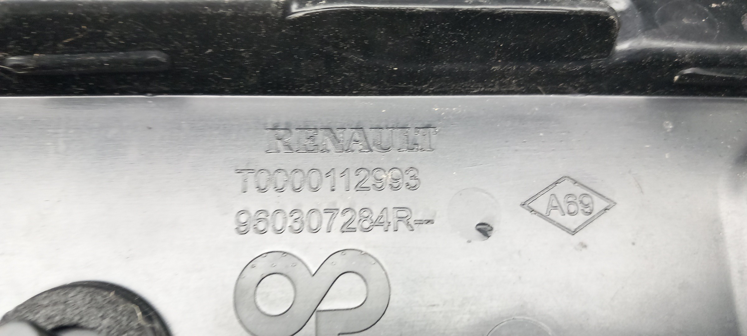 Spoiler / alerón portón trasero RENAULT Clio IV (BH_) Imagem-3