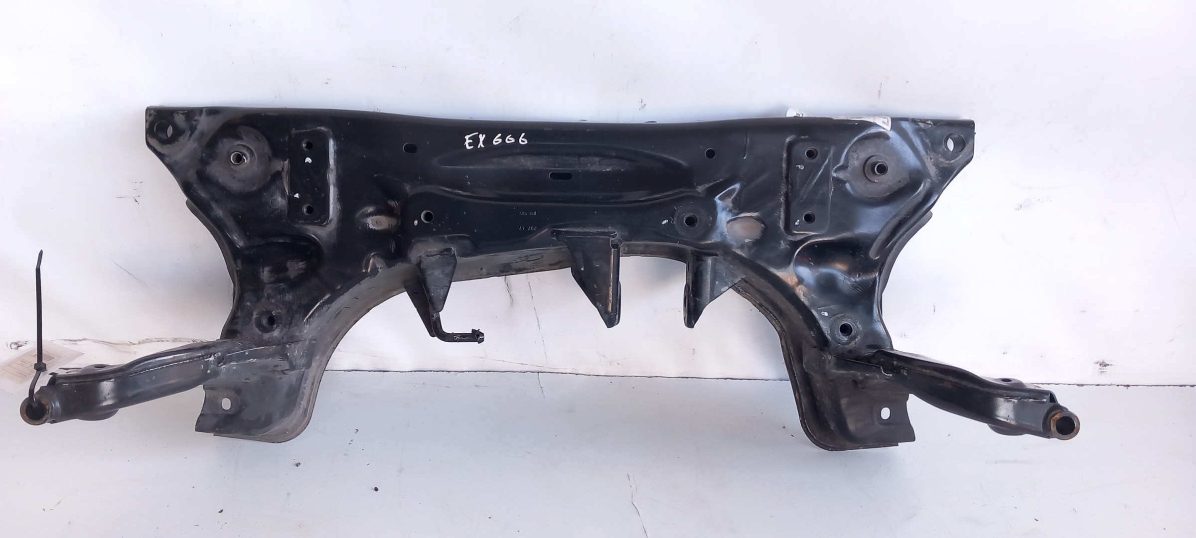 Berceau avant FORD Fiesta VII (HJ, HF) Imagem-3