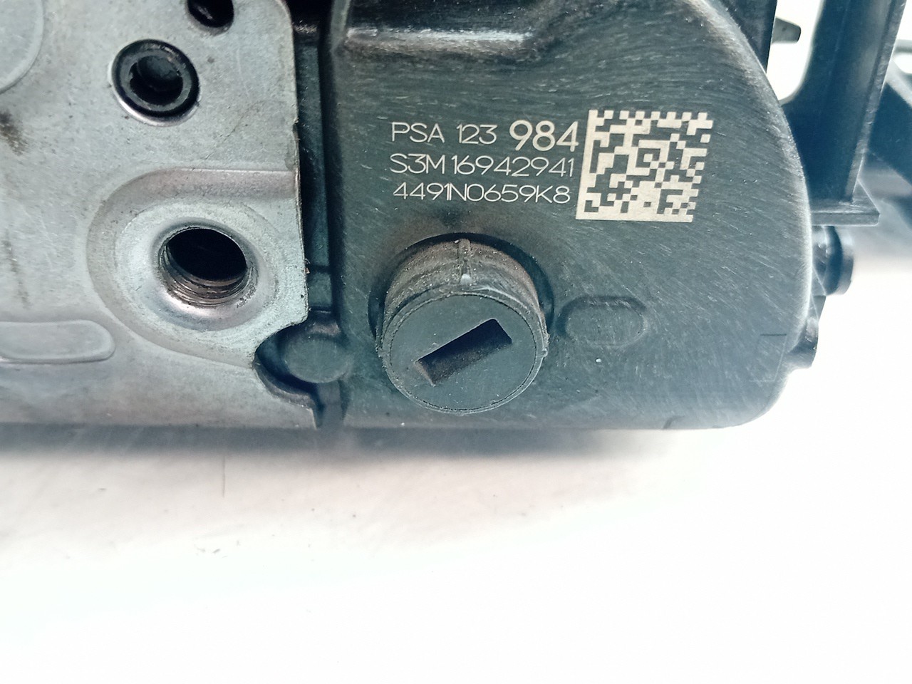 Fechadura / fecho porta trás direito CITROËN C3 III (SX) Imagem-4