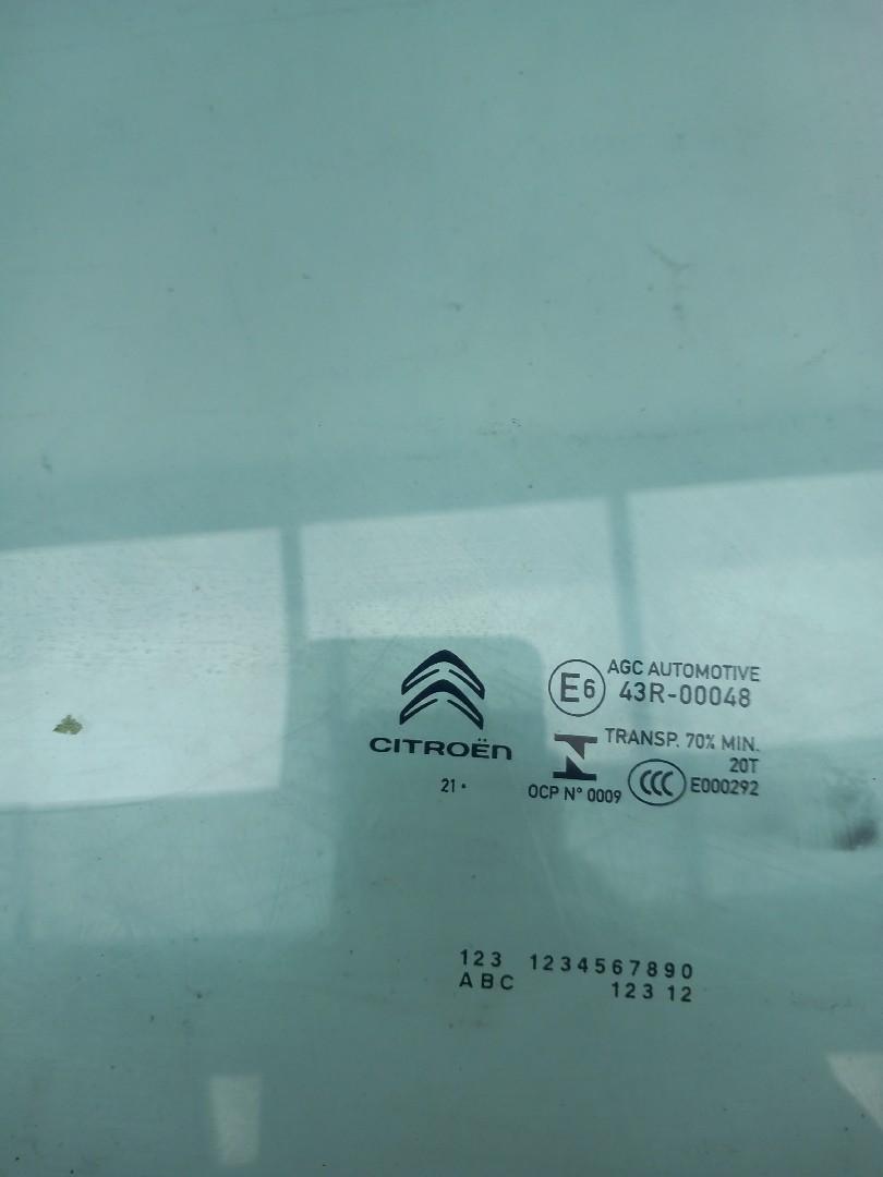 Right rear door glass CITROËN C3 III (SX) Imagem-1