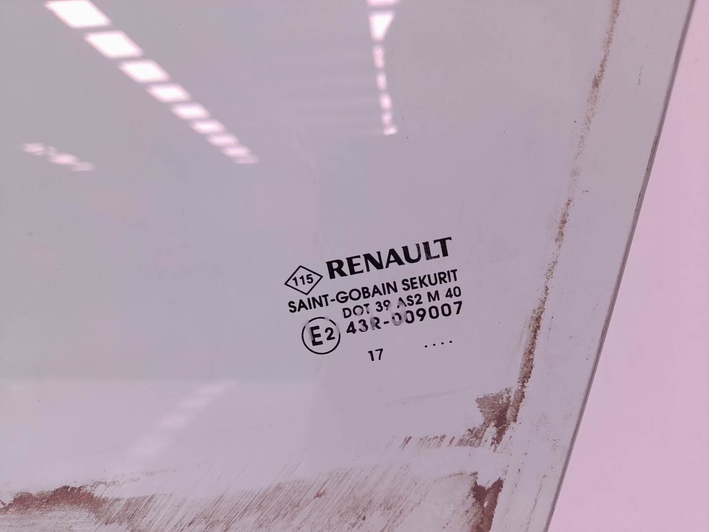 Vidro porta frente esquerda RENAULT Clio IV (BH_) Imagem-1
