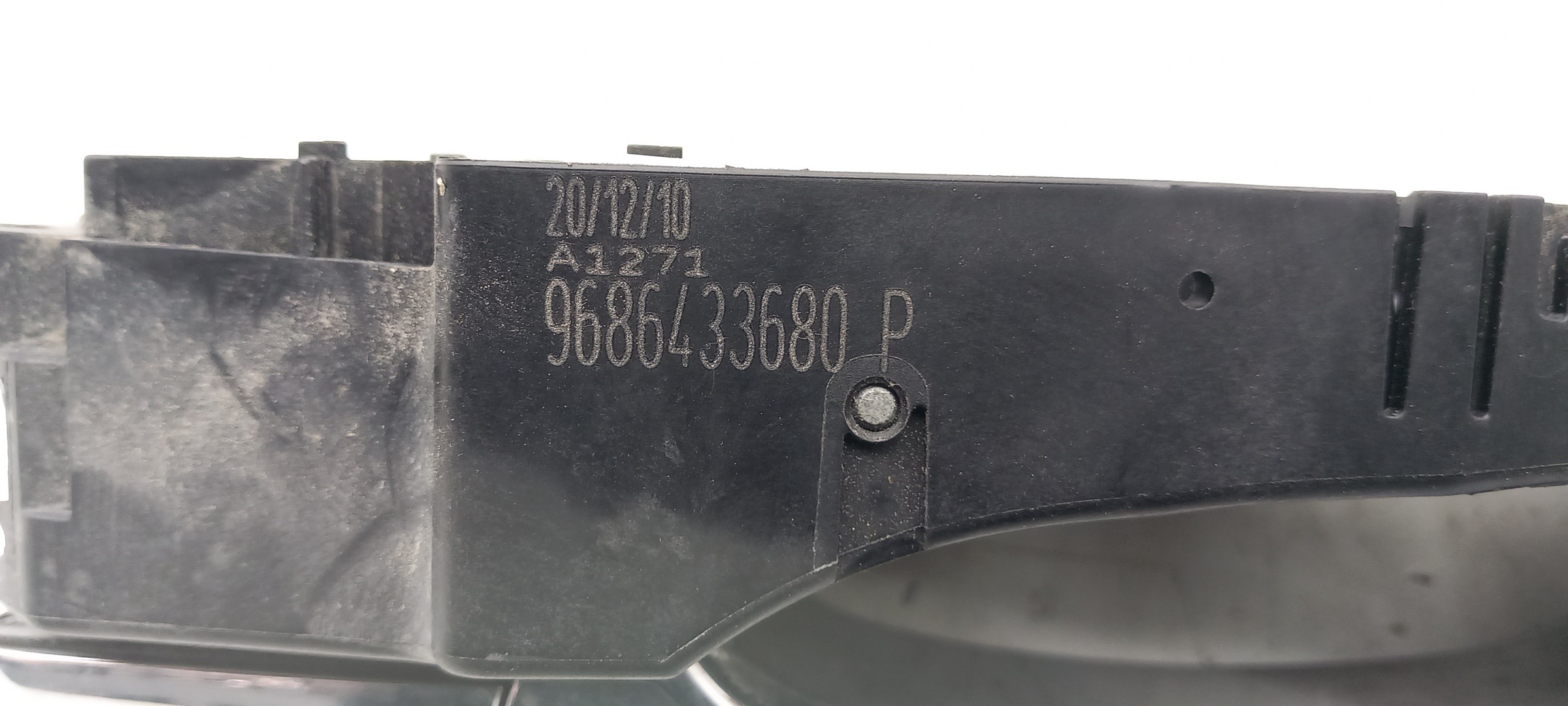 Manija puerta Trasero Derecho PEUGEOT 508 SW Imagem-4