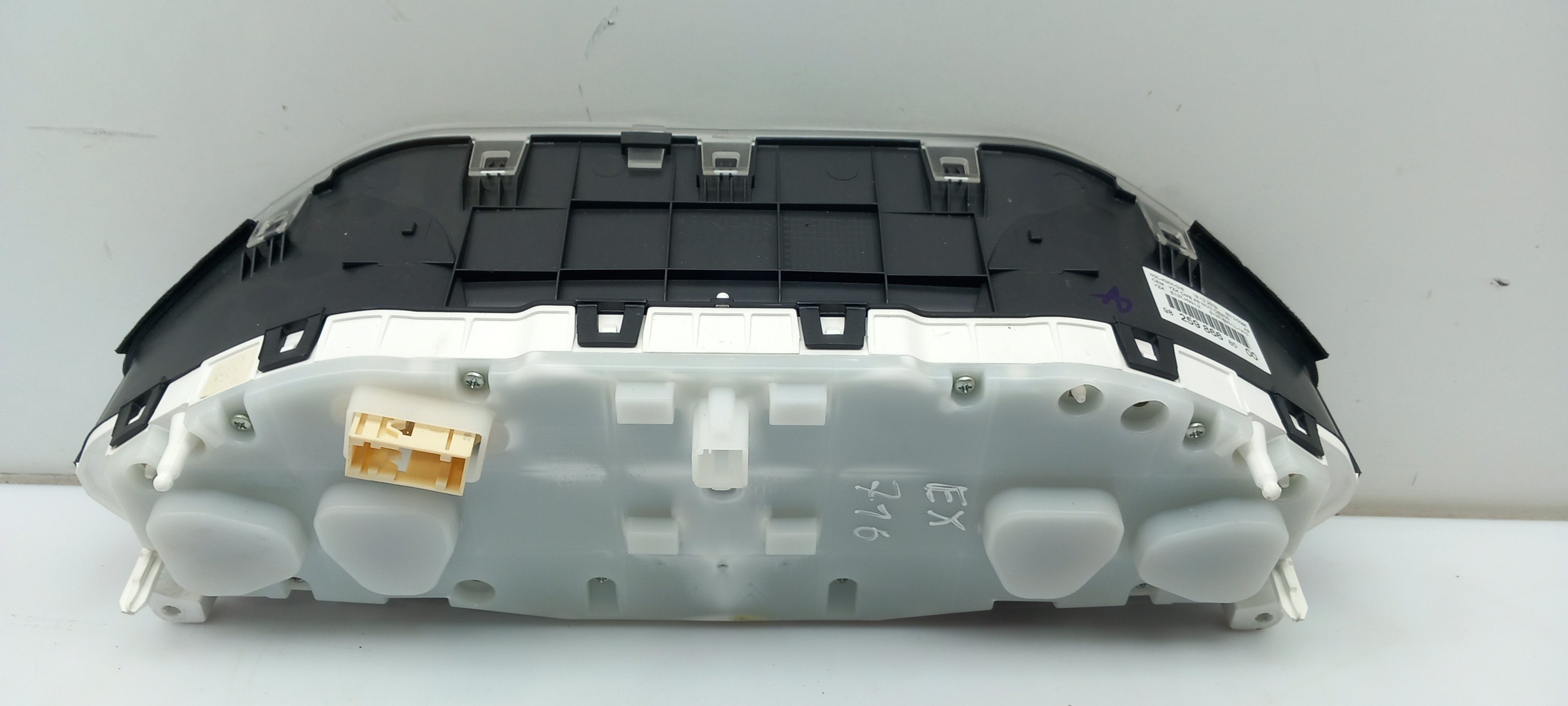 Instrument cluster PEUGEOT 208 Imagem-2