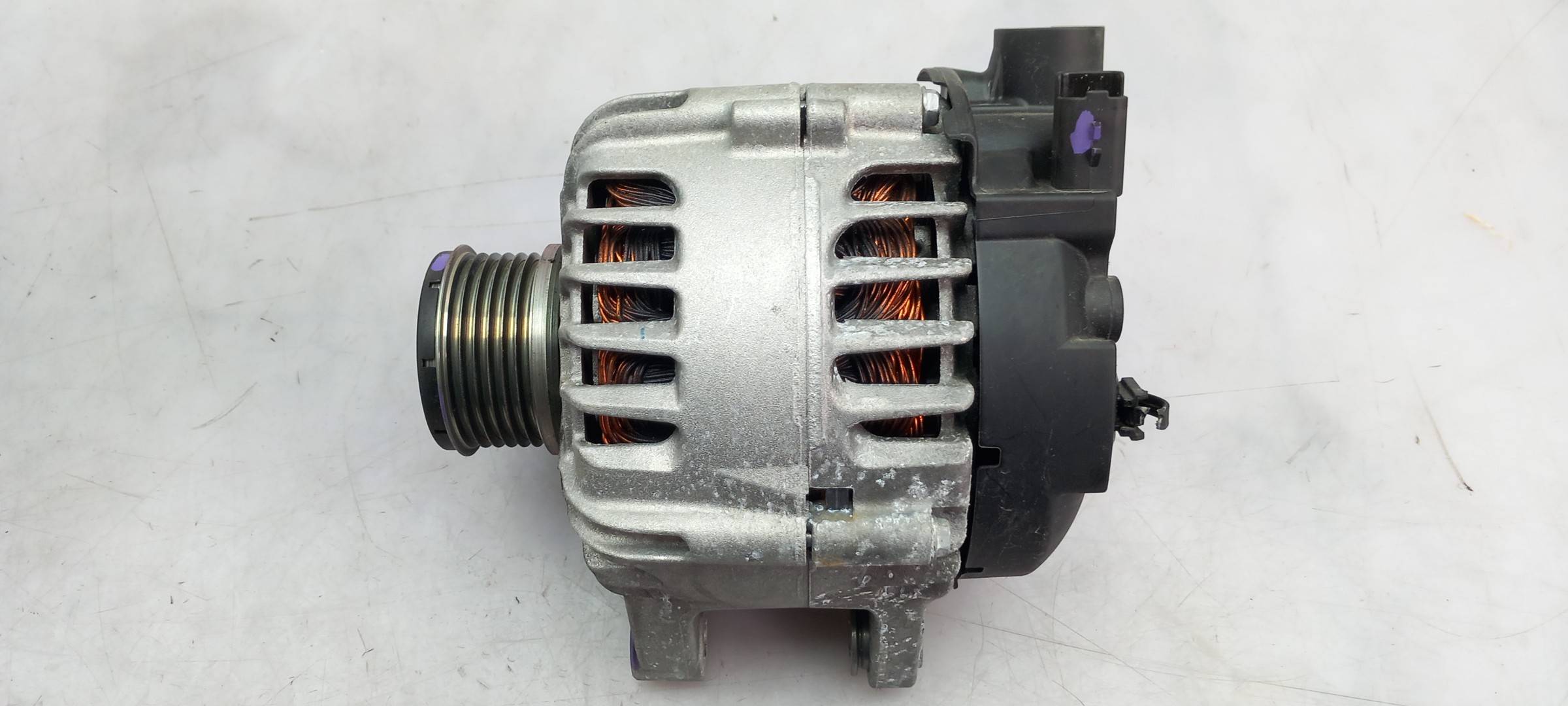 Alternador