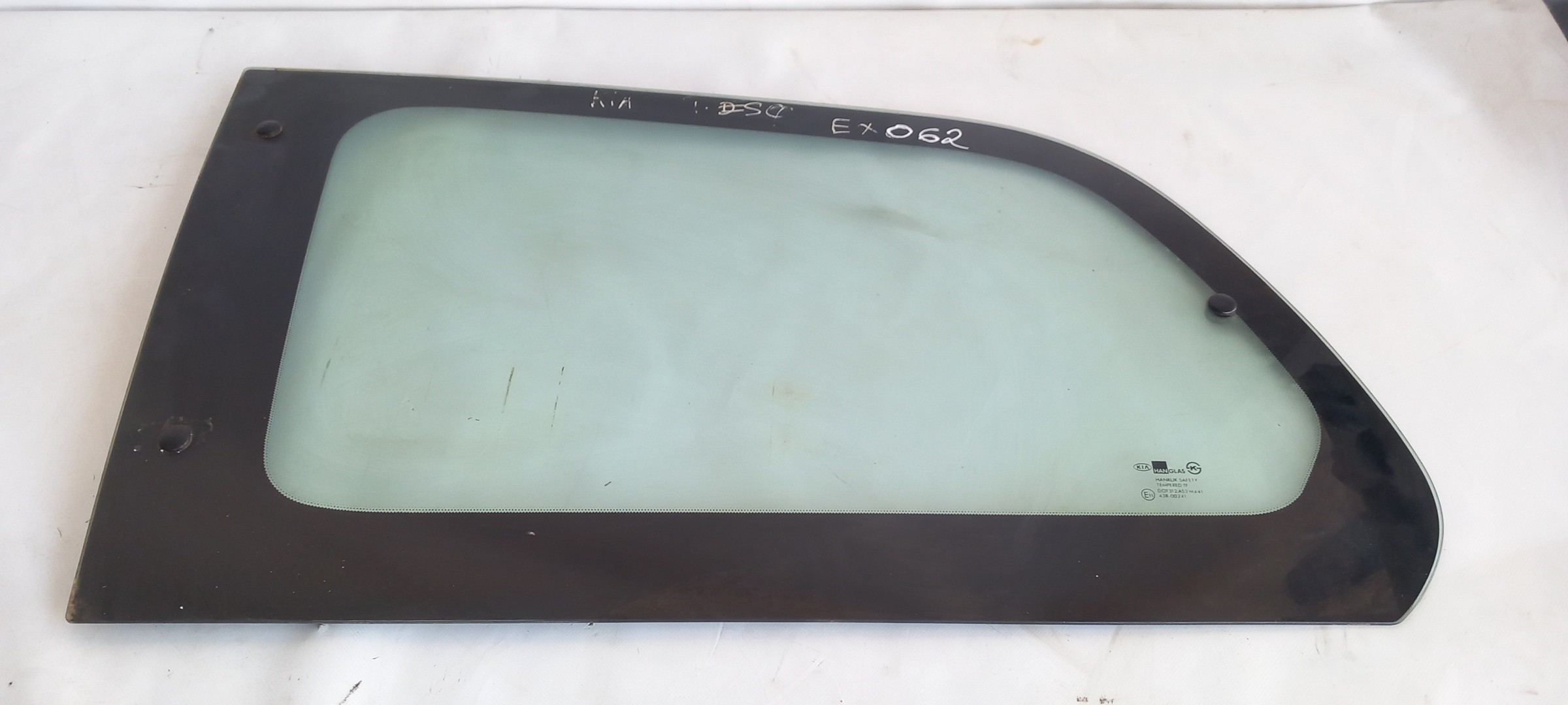 Left rear door glass