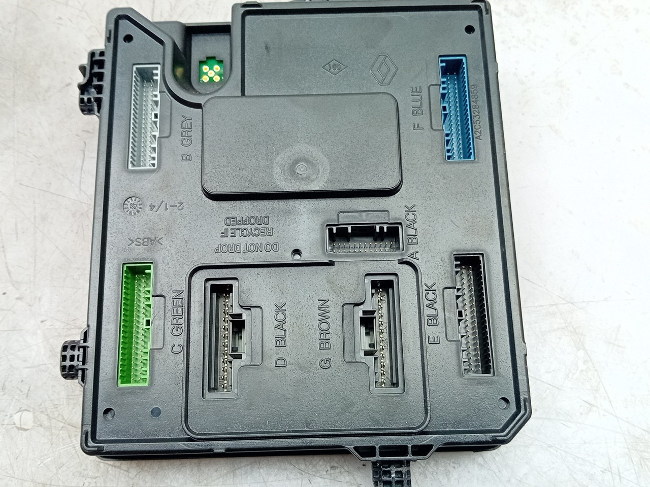 Boîte de fusibles / SAM / BSI RENAULT Zoe (BFM_) Imagem-2
