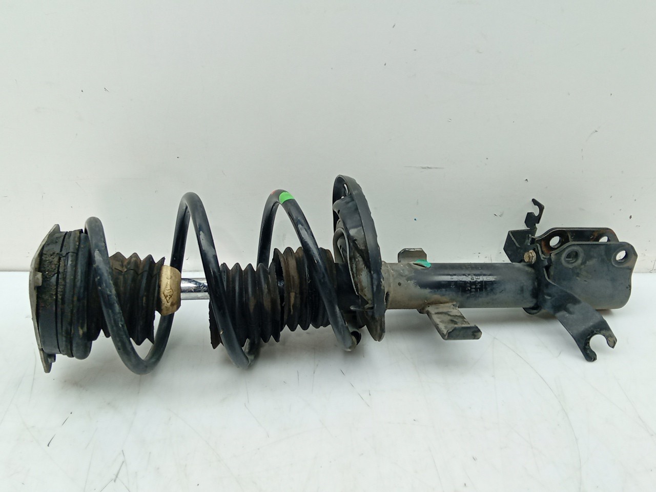 Left Front Shock Absorber RENAULT Zoe (BFM_) Imagem-0