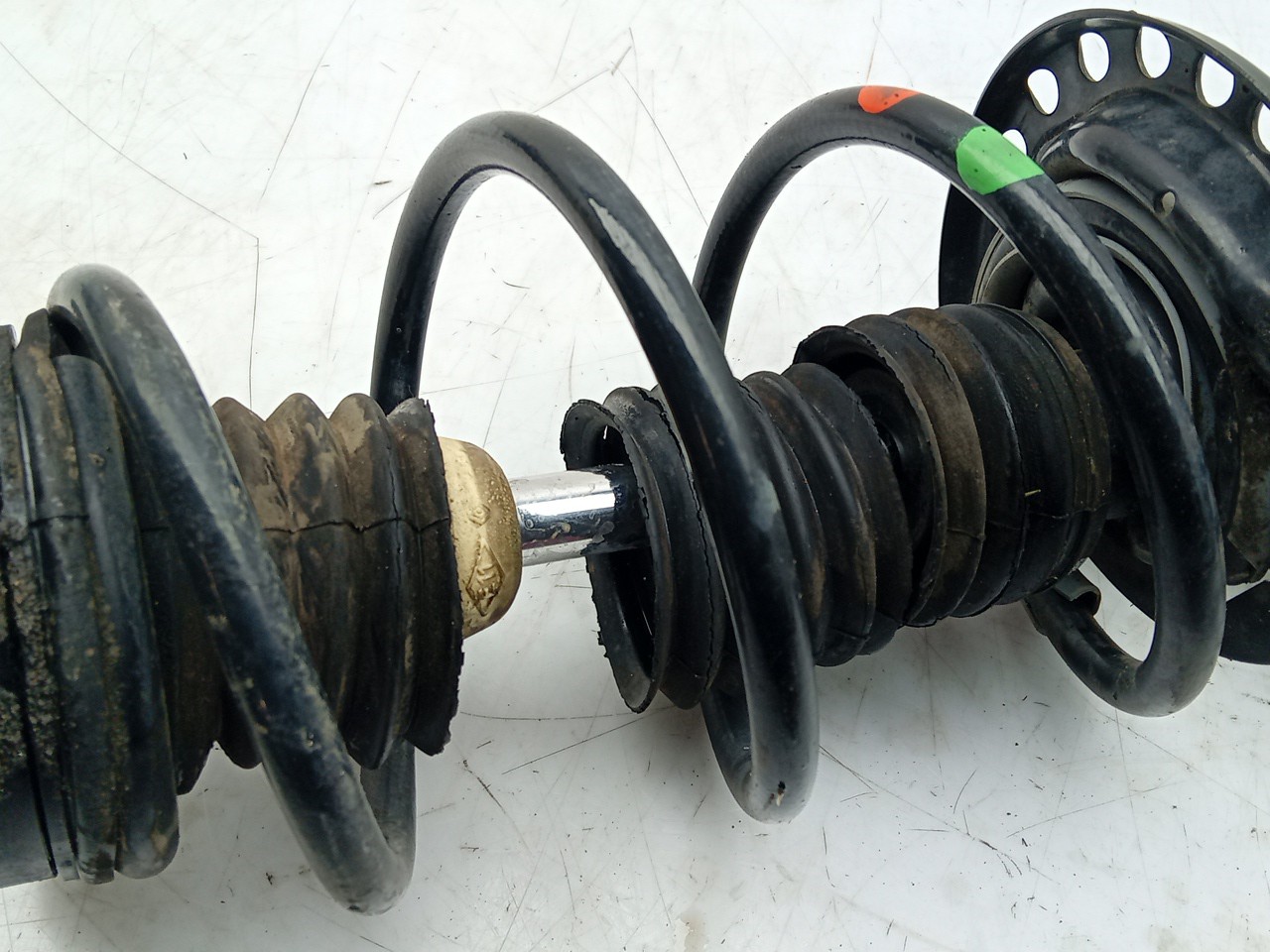 Left Front Shock Absorber RENAULT Zoe (BFM_) Imagem-1