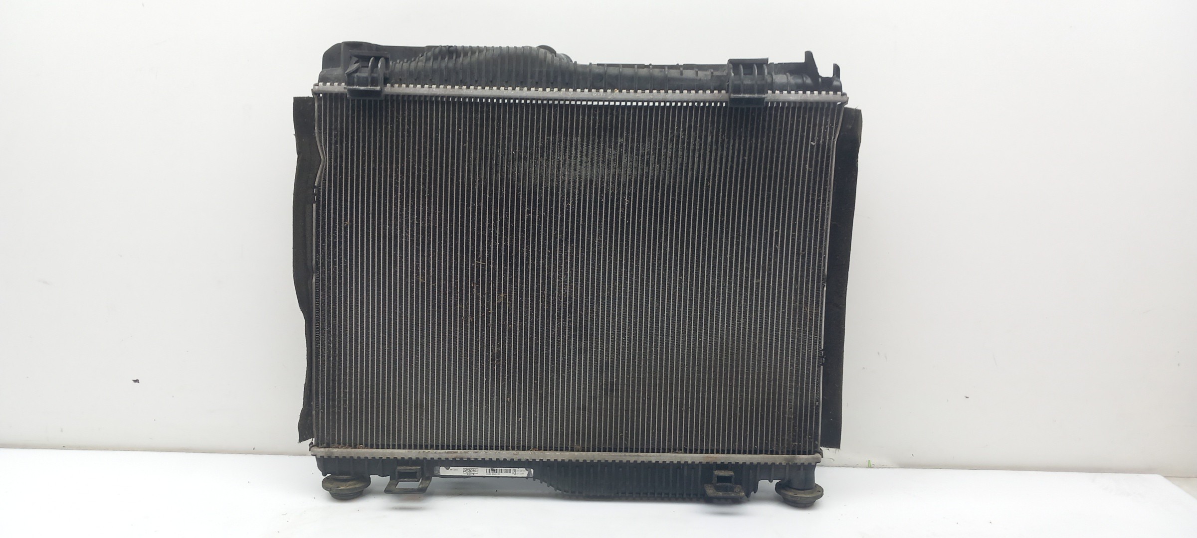 Radiador de agua FORD Fiesta VII (HJ, HF) Imagem-1
