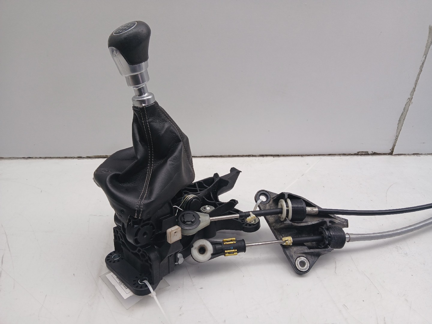 Selector de caja de cambios FORD Fiesta VII (HJ, HF) Imagem-1