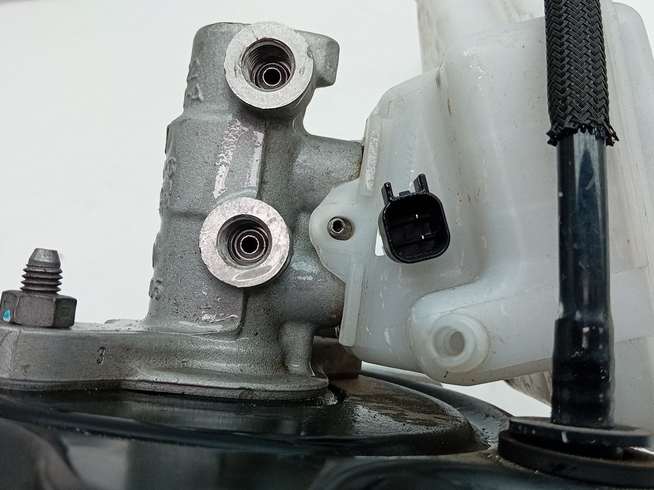 Servofreno FORD Fiesta VII (HJ, HF) Imagem-2