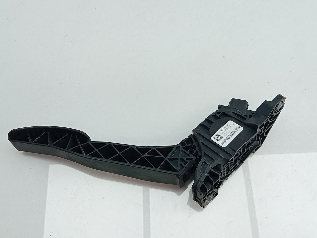 Accelerator Pedal FORD Fiesta VII (HJ, HF) Imagem-1