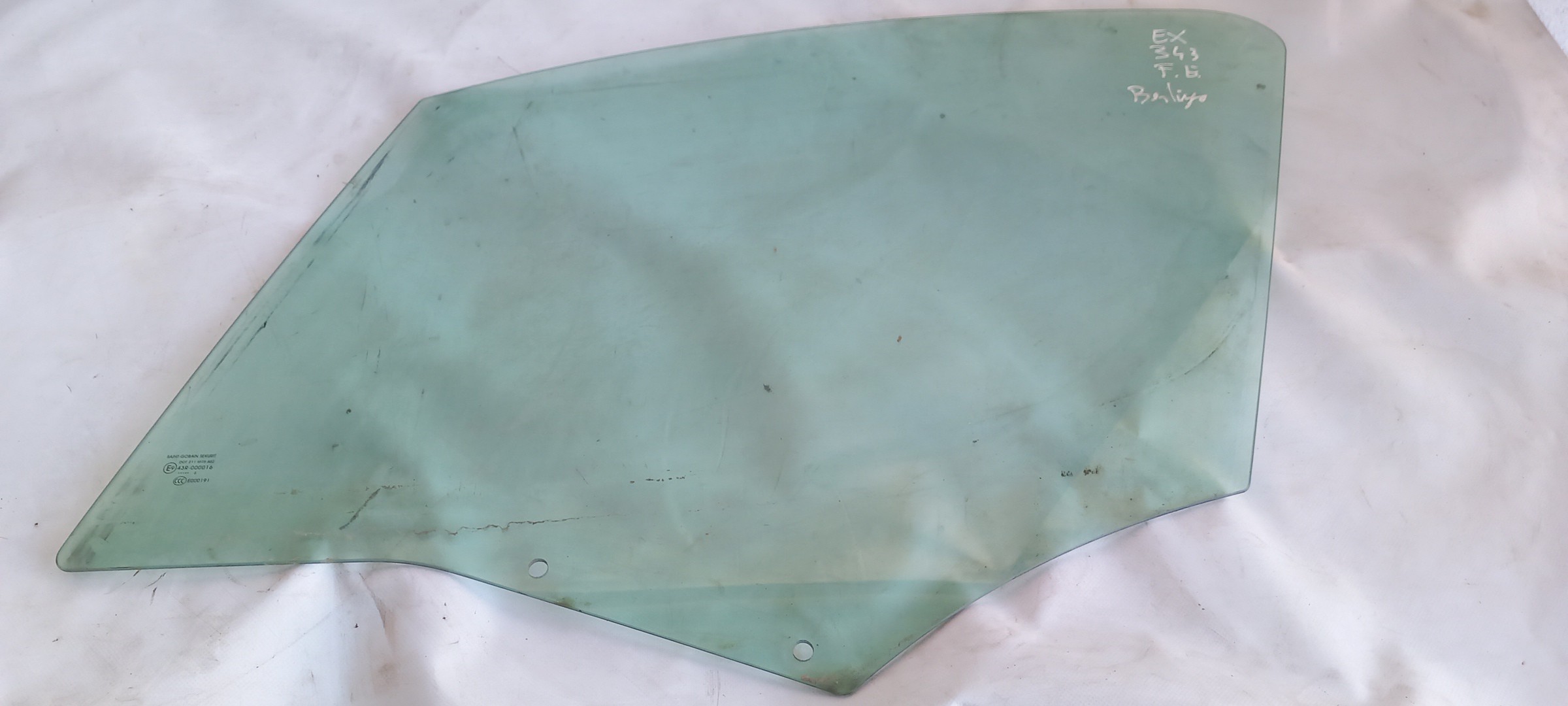 Vidro porta frente esquerda