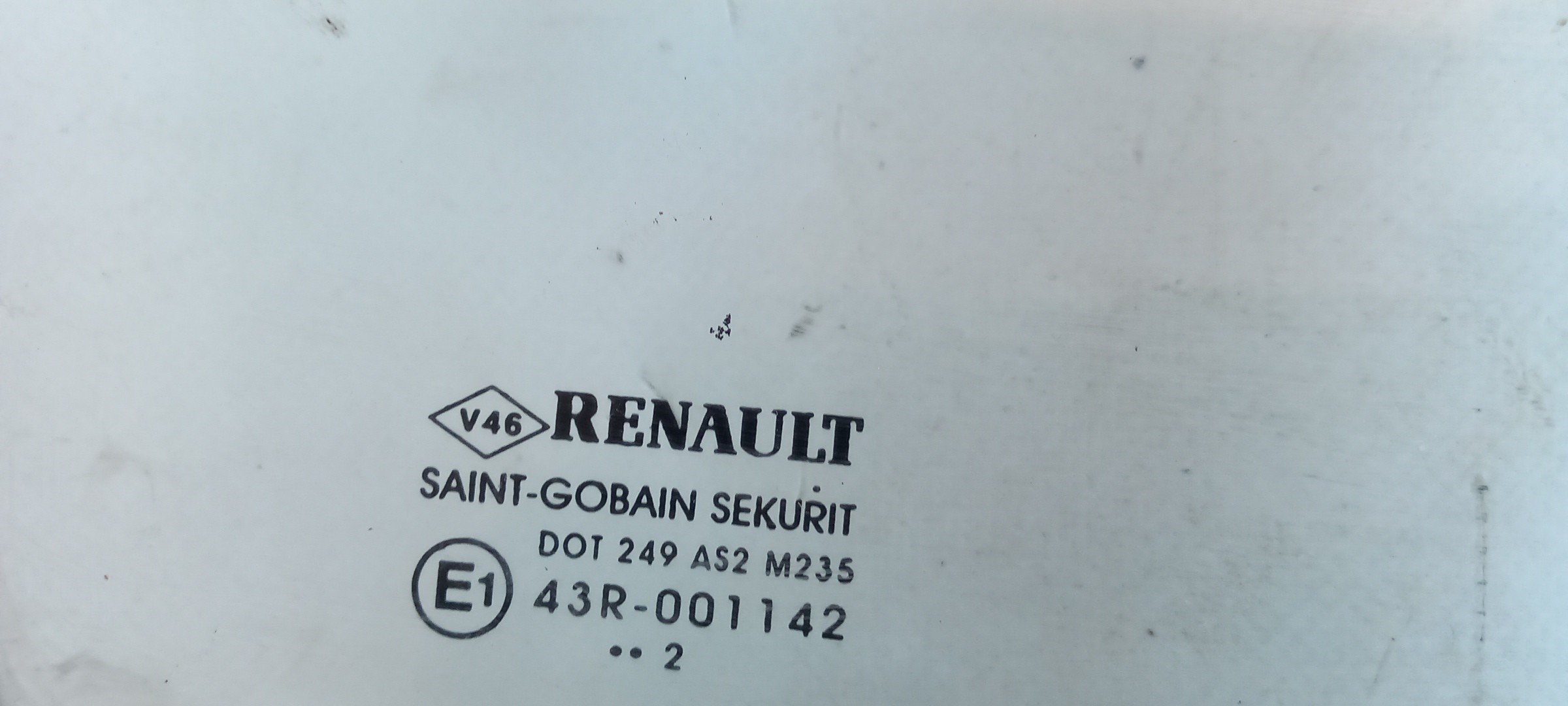 Vitre porte avant Droite RENAULT Megane III (BZ0_) Imagem-1