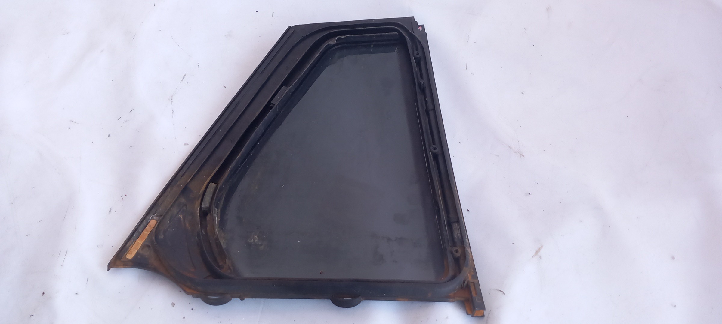 Vidrio triangular puerta Trasero Izquierdo MERCEDES-BENZ Classe S (W222, V222, X222) Imagem-1