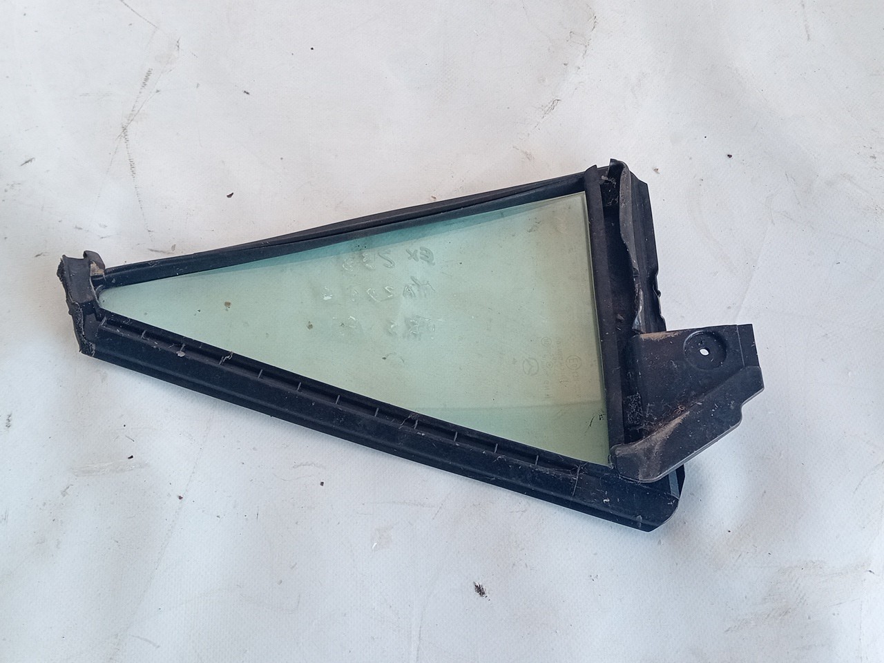 Vidro triangular da porta trás esquerdo MAZDA 6 Hatchback (GH) Imagem-1