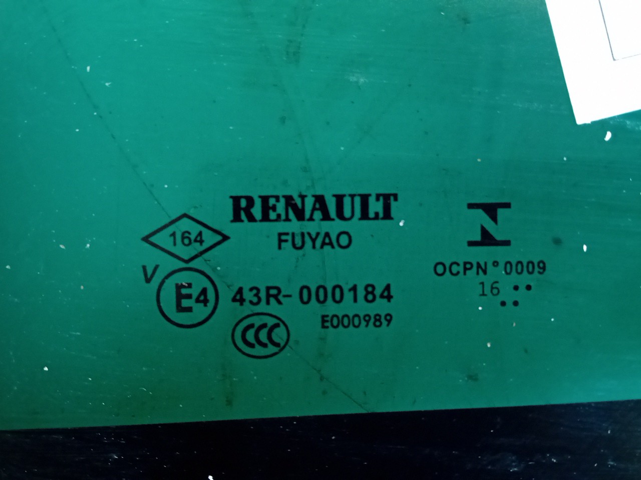 Left rear triangle window RENAULT Megane IV Grandtour (K9A/M_) Imagem-2