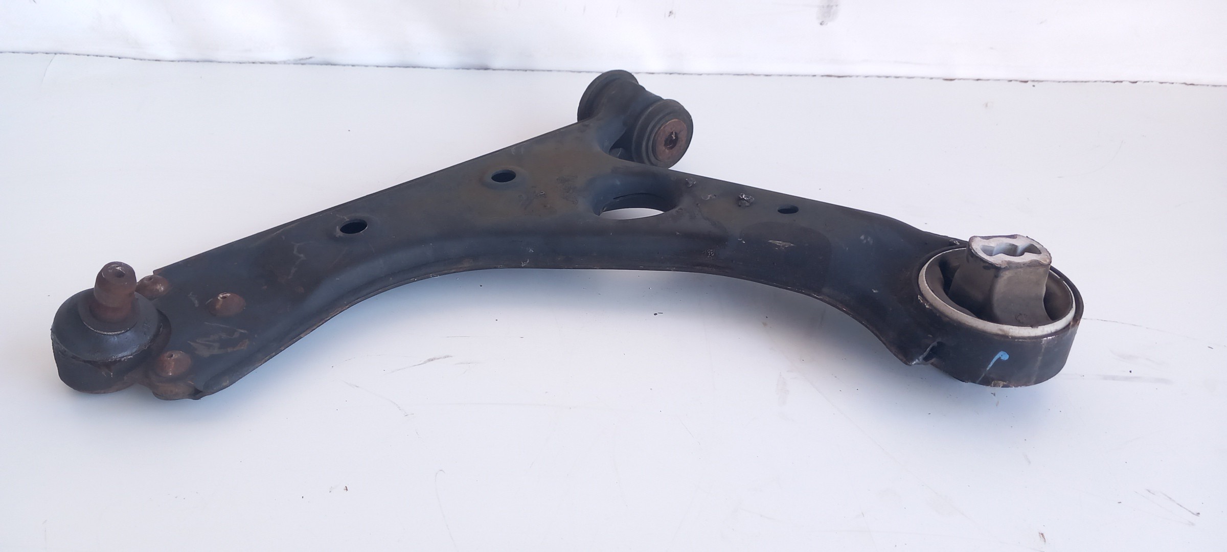 Brazo suspensión delantero izquierdo PEUGEOT Bipper (AA_) Imagem-1