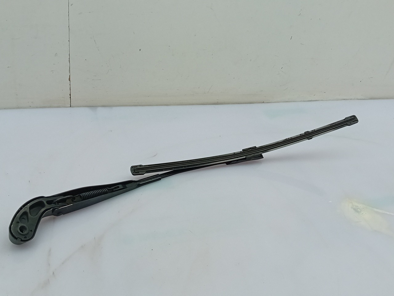 Windscreen wiper arm Left front MINI Mini Clubman (R55) Imagem-1