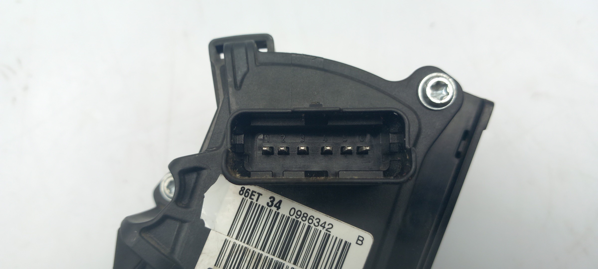 Pedal acelerador PEUGEOT 308 SW II Imagem-2