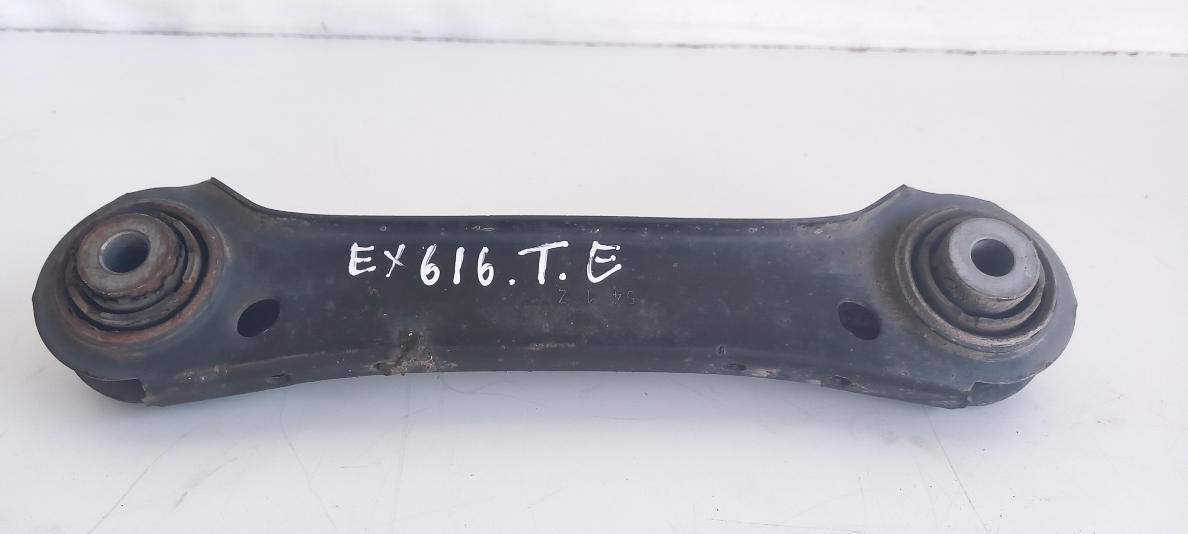 Left front suspension arm
