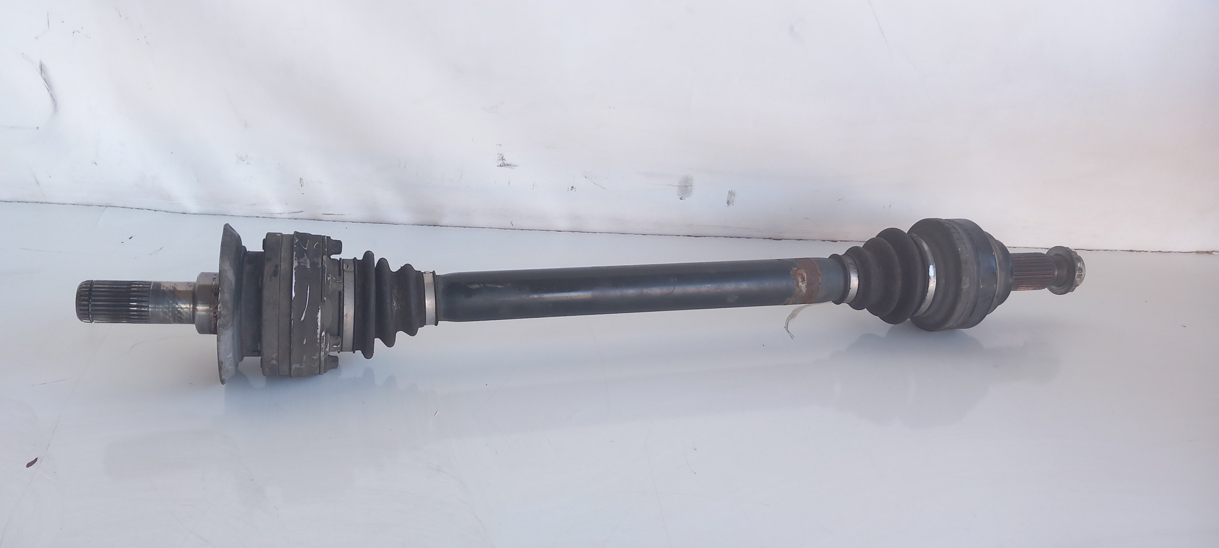 Right rear driveshaft