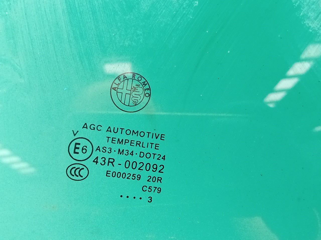 Vidro porta trás direito ALFA ROMEO Giulietta (940_) Imagem-1