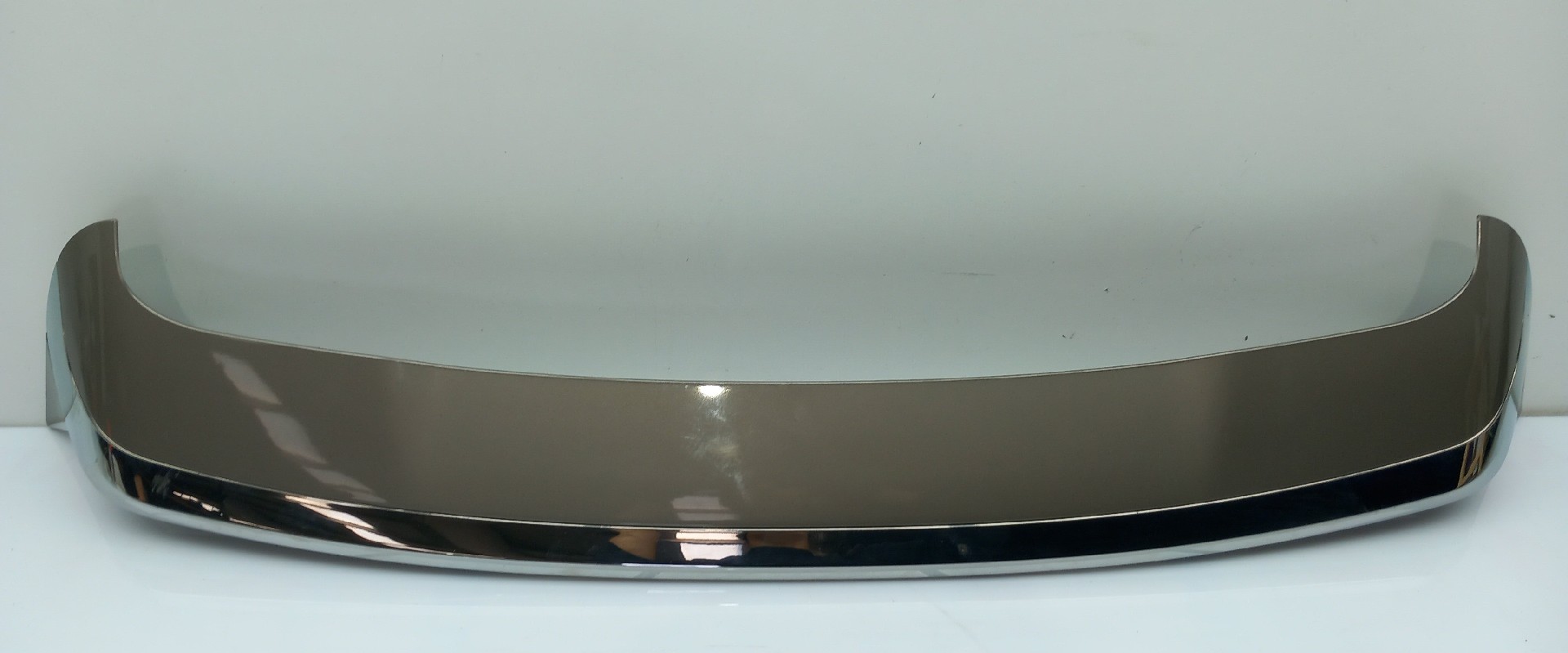 Spoiler / alerón portón trasero PEUGEOT 2008 I (CU_) Imagem-1