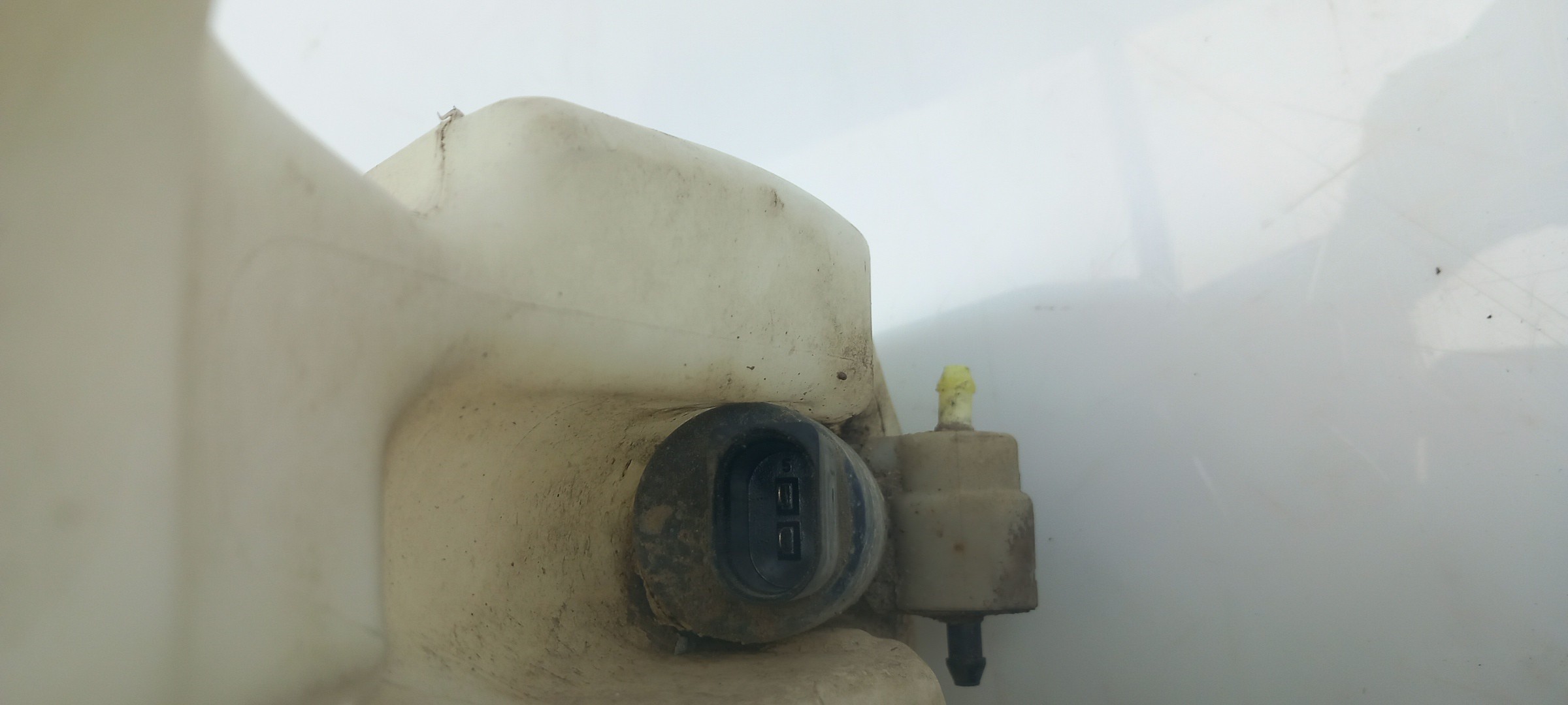 Windshield washer tank MINI Mini Clubman (R55) Imagem-1