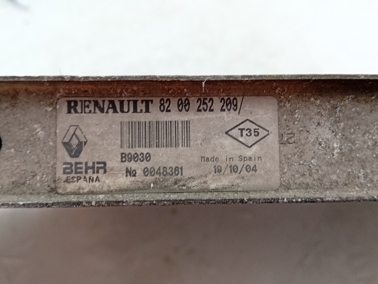 Radiador del intercooler RENAULT Clio III (BR0/1, CR0/1) Imagem-2